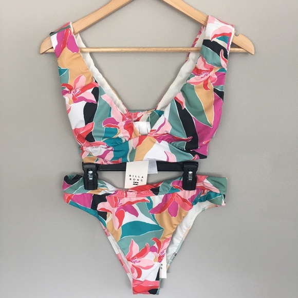 Billabong NWT Wild Sun Bikini Set - Size L - Picture 2 of 14